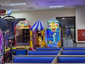 Chuck E Cheese’s