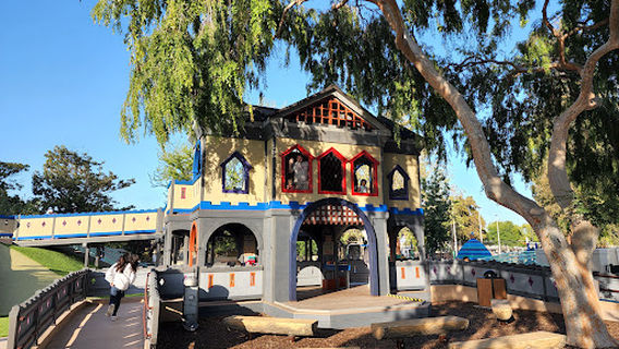 Fair Oaks Park
