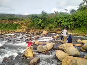 Wisata Pemandian Alami, Pulau Batu.