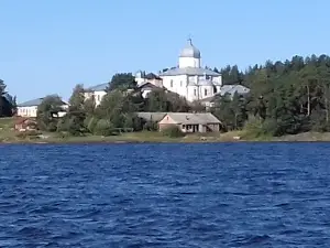 Krestnyy Onezhskiy Muzhskoy Monastyr'