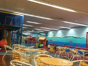 Zwickelino The indoor playground