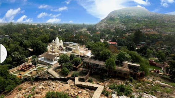 Rajgir Hotspring (Saptdhara Kund)
