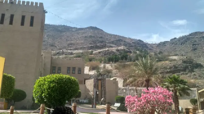 Jabal Thawr