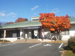 Bobata Lakeside Center