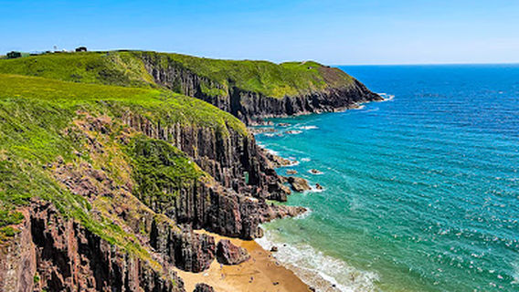 Manorbier Beach