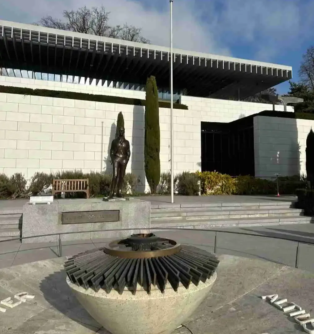Hotels near The Olympic Museum