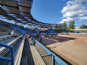 Saarikenttä
