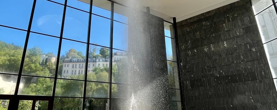 Hot Spring Colonnade