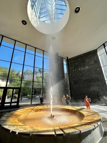 Hot Spring Colonnade