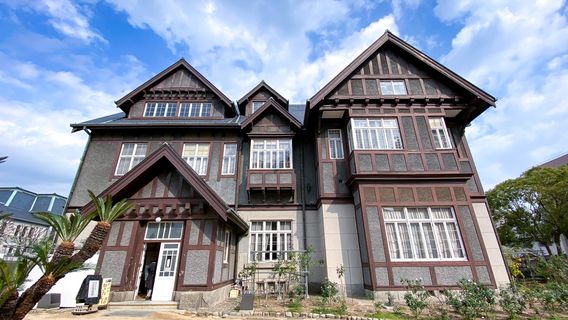 Old Moji Mitsui Club