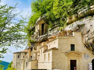 Eremo di Santo Spirito a Maiella