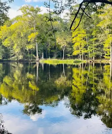 蓬聖埃斯普里酒店