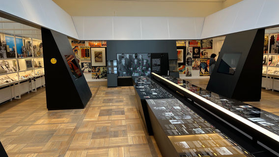 Haus der Weimarer Republik - Forum fur Demokratie