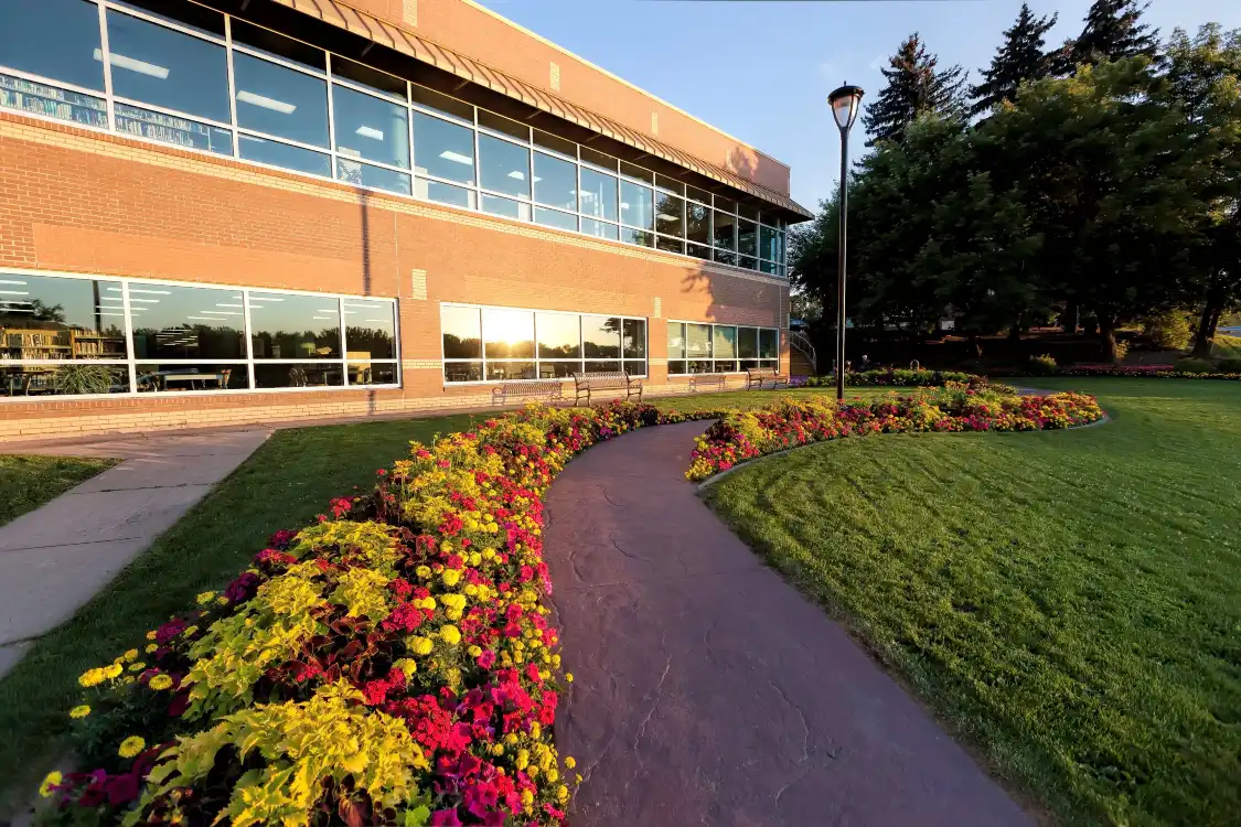 Hotels near Medicine Hat Public Library