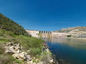 Mirador Sobre La Presa De Mequinenza