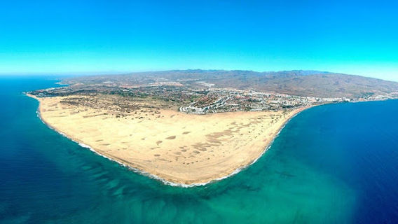 Dunkerbeck Surf School