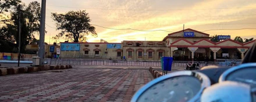 Railway Station Square
