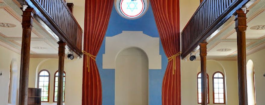 Mezőcsát historic Jewish synagogue