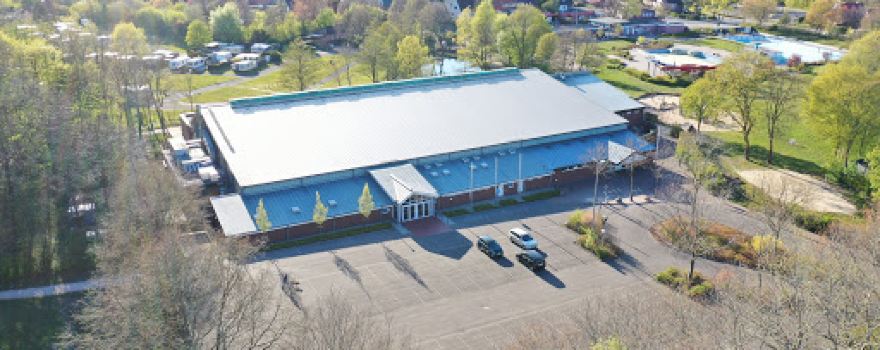 Eissporthalle