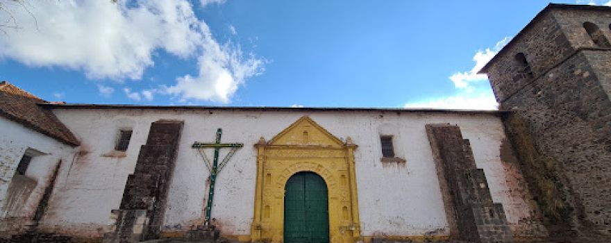 Plaza De Armas De Chucuito