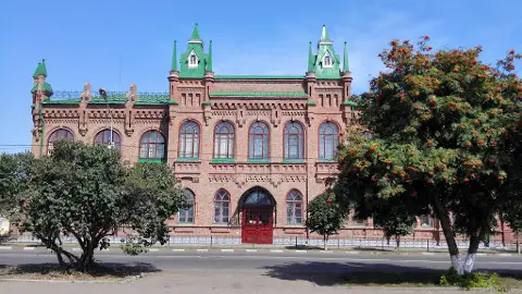 Voyaga yetgan ayol juda kop sut beradi Portlashdan keyin labning shilliq qavatida pufakchalar paydo boladi.