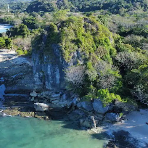 Playa Cuevas