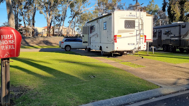 Victoria Lake Holiday Park