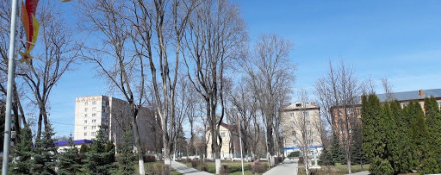 Komsomol'skiy Skver