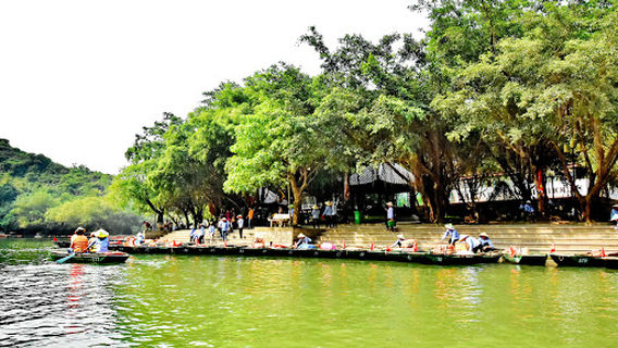 Thung Hang Vạng