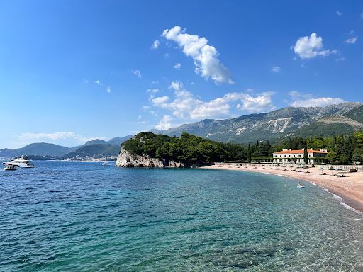 Milocer beach