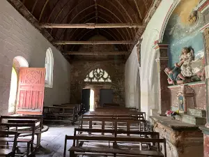 Chapelle catholique Saint-Nicodème et ses Fontaines