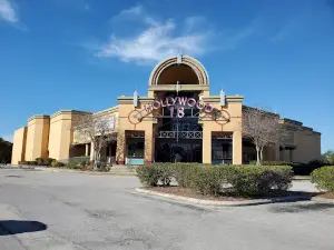 Regal Hollywood - Port Richey