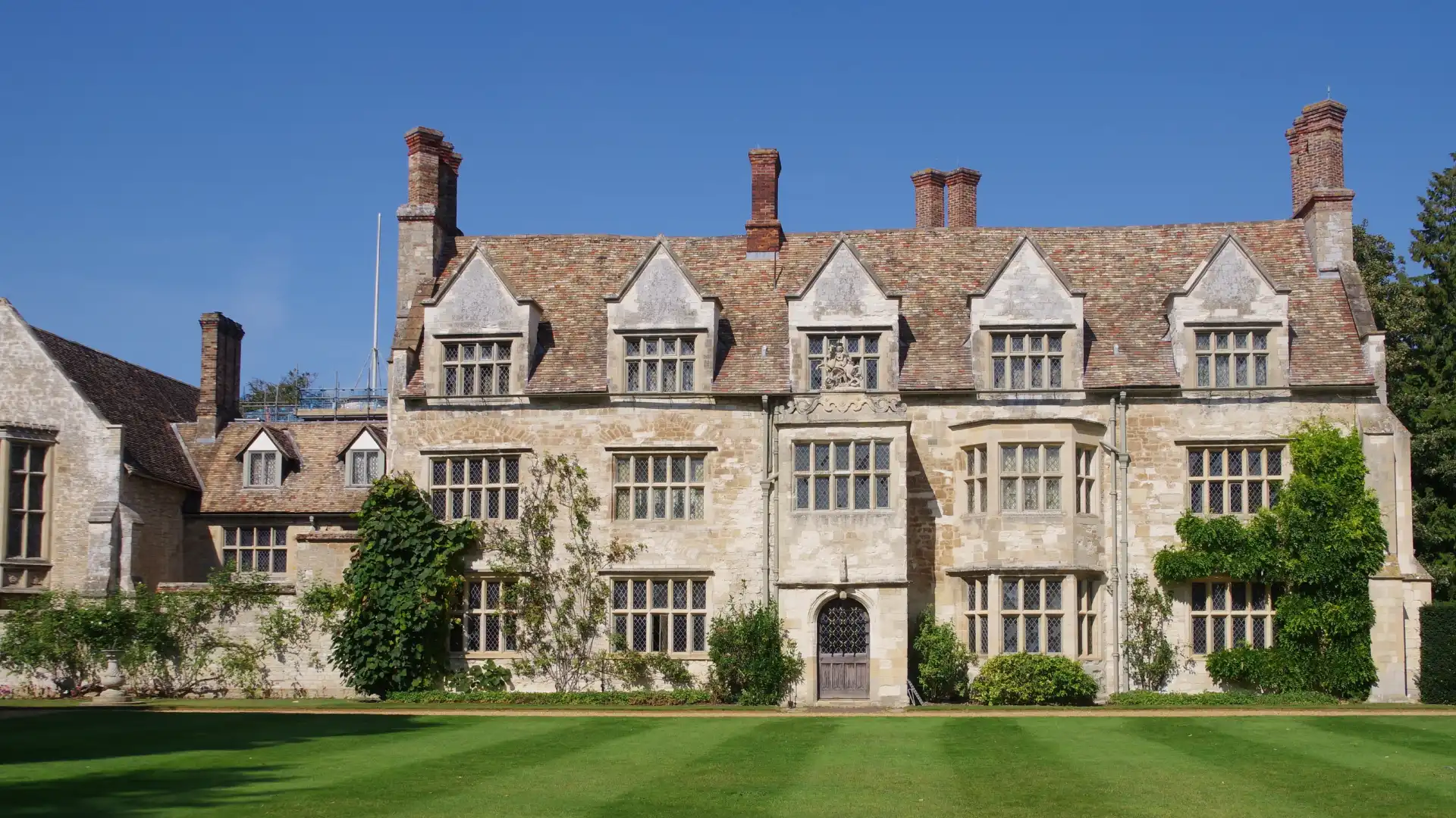 Hotels near Anglesey Abbey