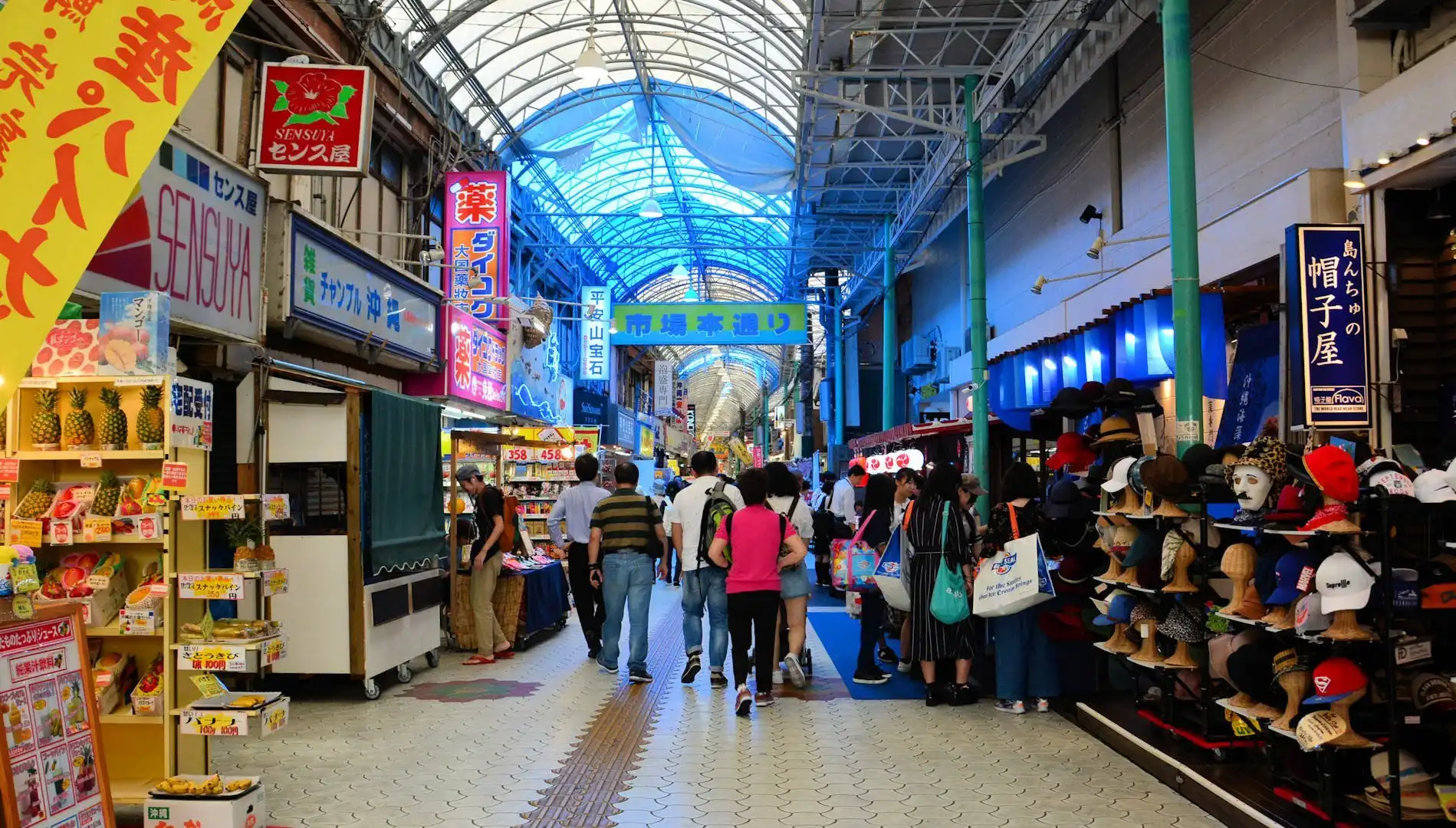 市場本通り周辺のホテル