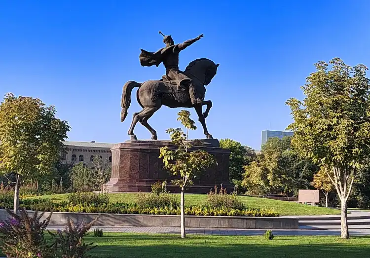 Hotels near Tashkent City Park