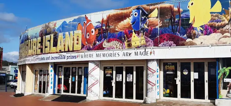 Các khách sạn gần Barry Island Pleasure Park