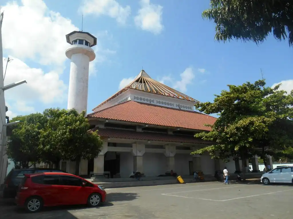 Hotel dekat Kawasan Wisata Religi Raden Rahmat Sunan Ampel