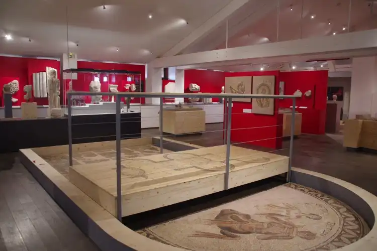 Các khách sạn gần Musee Saint-Raymond