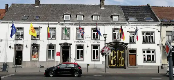 Hotels in Waterloo