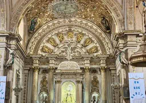 Hotels near Basilica de la Soledad