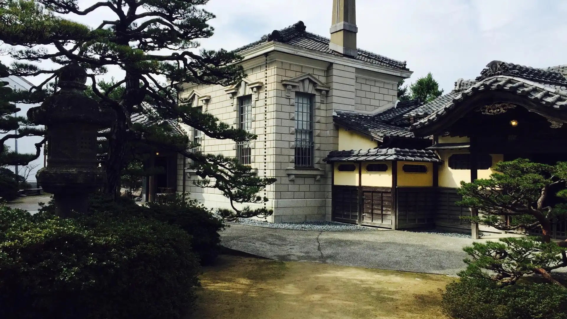 Hotels near Former Takatori Residence