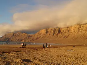 Famara