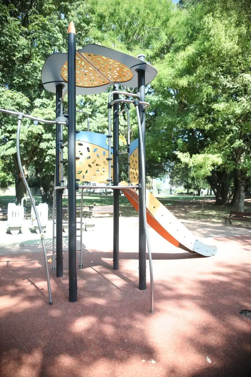 Отели рядом с достопримечательностью «Parc Wilson»