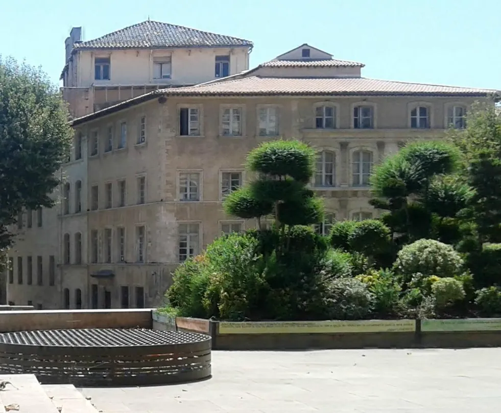 2_La Maison Diamantée