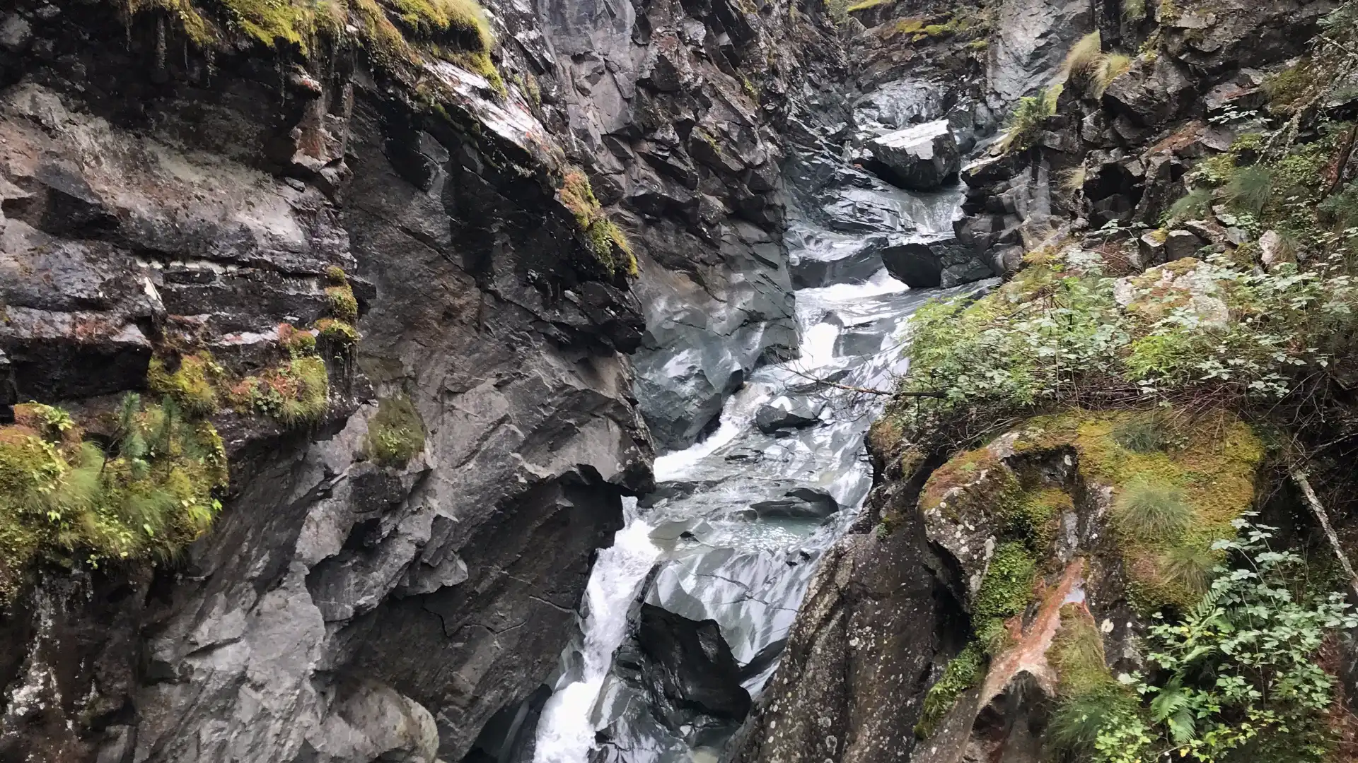 Hotels near Gorner Gorge