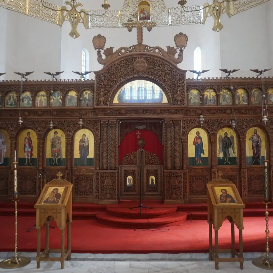 Hotels near Saint Demetrius Cathedral