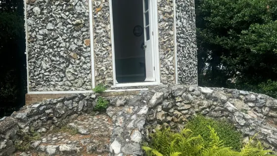 Scott's Grotto