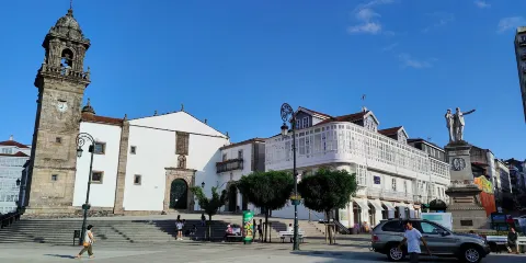 Plaza de los Hermanos García Naveira