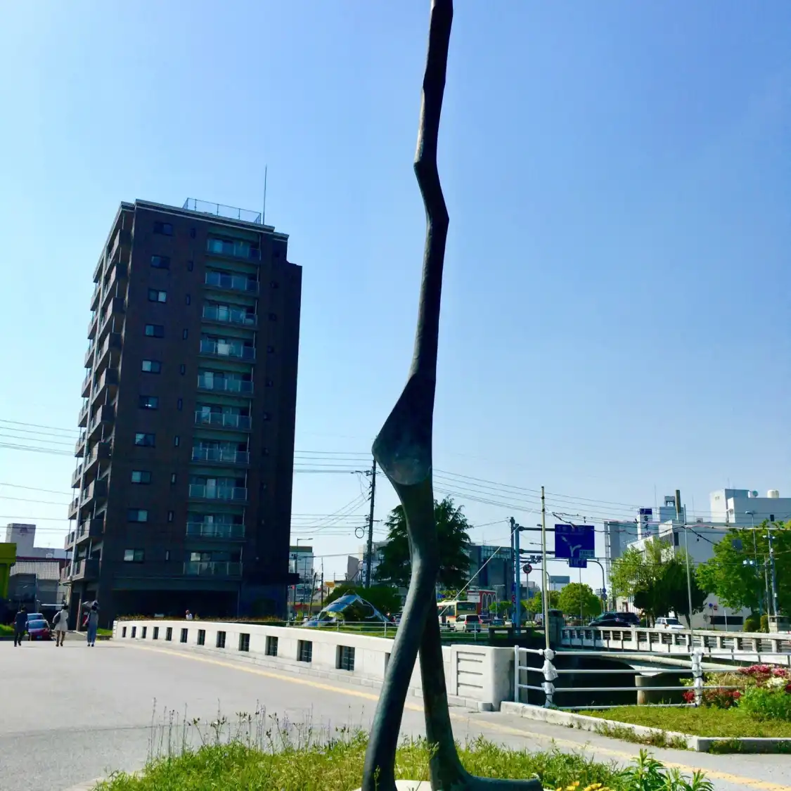 Hotels near The Man