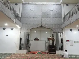 MESJID ALJUMHURIYAH LONTAR